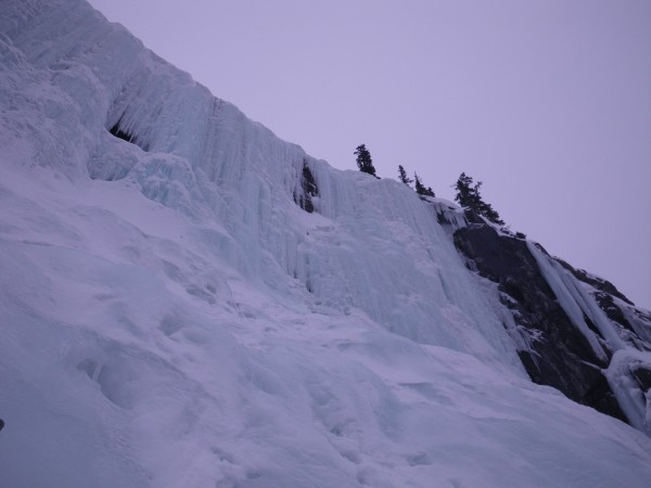 Last pitch of the Weeping Wall, center &#40;WI5&#41;