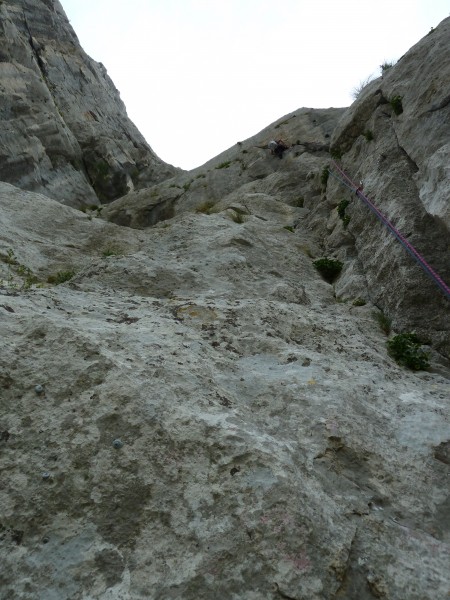 Natalia leading the overhanging Kaurismakis Mistake pitch on Mosoraski...