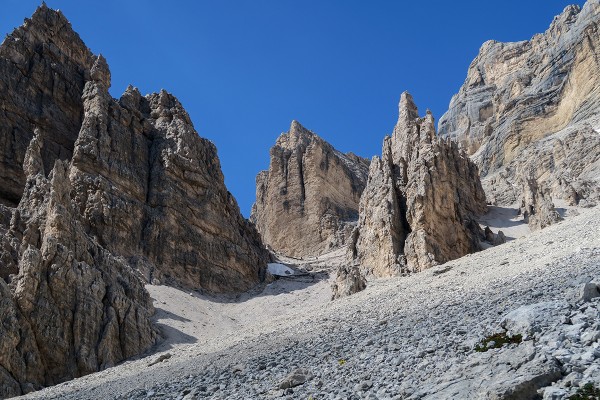 Looking back up at the descent from the Tofana