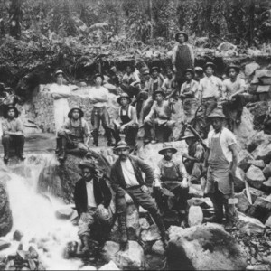 A few of the Japanese contract labourers who built the Kohala Ditch Tr...